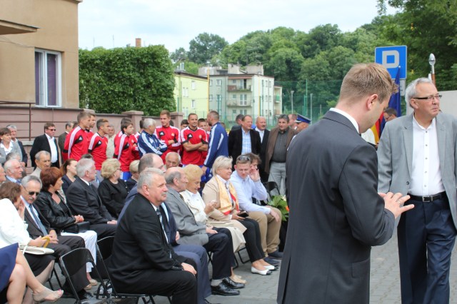 Odsłonięcie tablicy 008