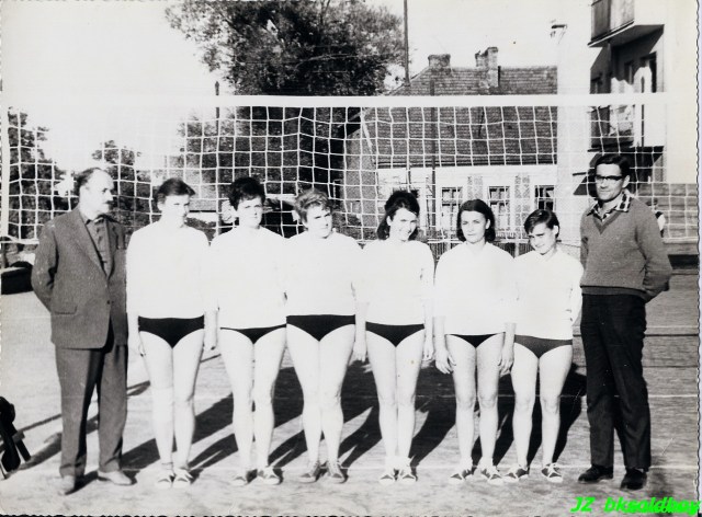 IS_IS_J.Lysy z prawej