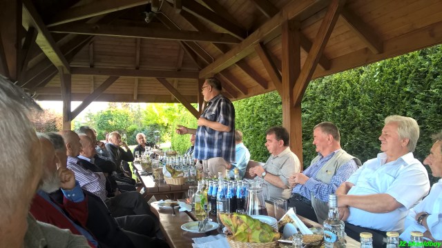 IS_WP_20160628_18_35_50_Pro